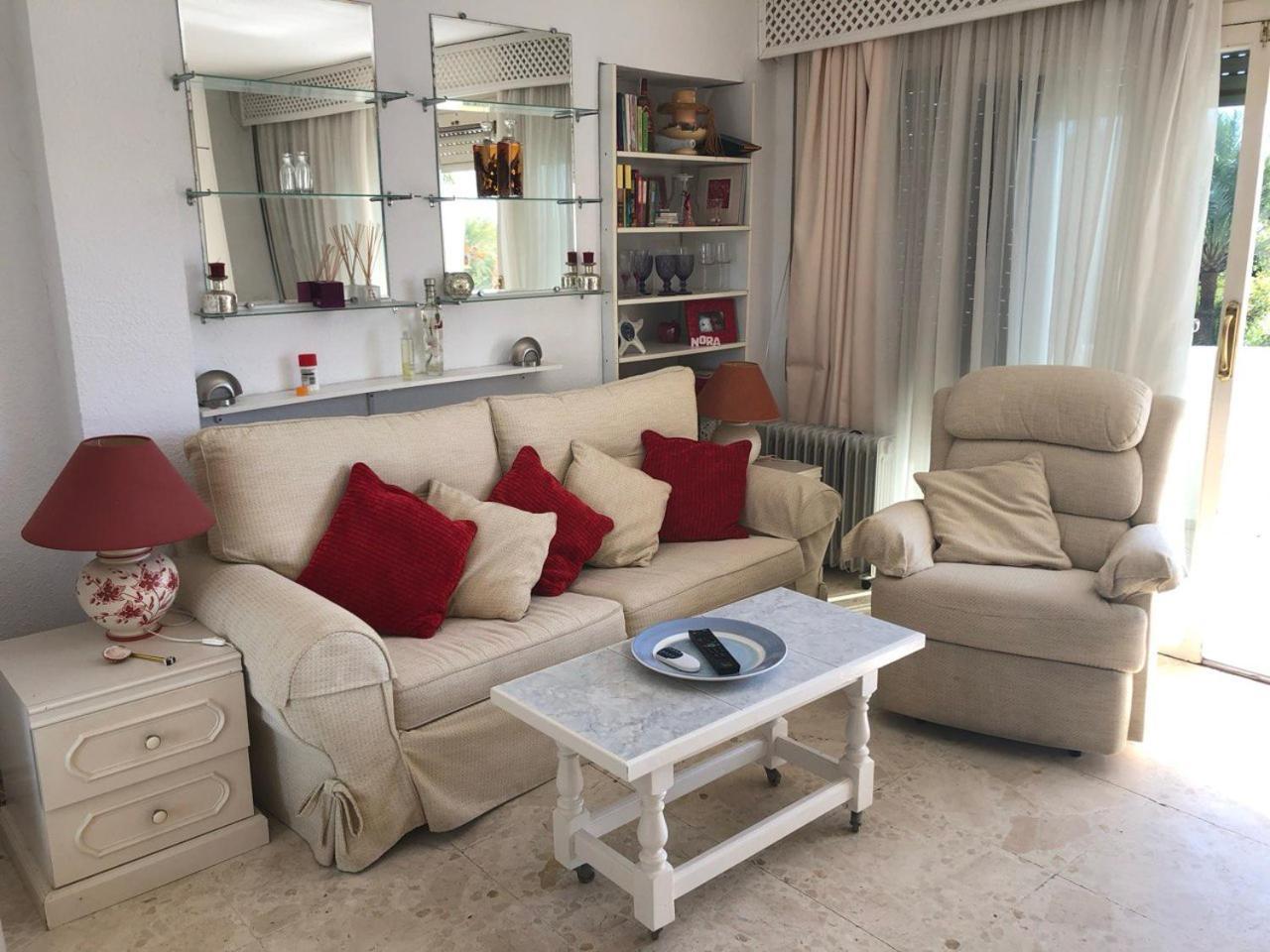 Estudio Con Terraza En Марбелья Экстерьер фото